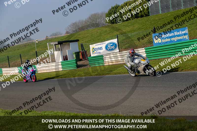 PJM Wedding Photography;enduro digital images;event digital images;eventdigitalimages;mallory park;mallory park photographs;mallory park trackday;mallory park trackday photographs;no limits trackdays;peter wileman photography;racing digital images;trackday digital images;trackday photos